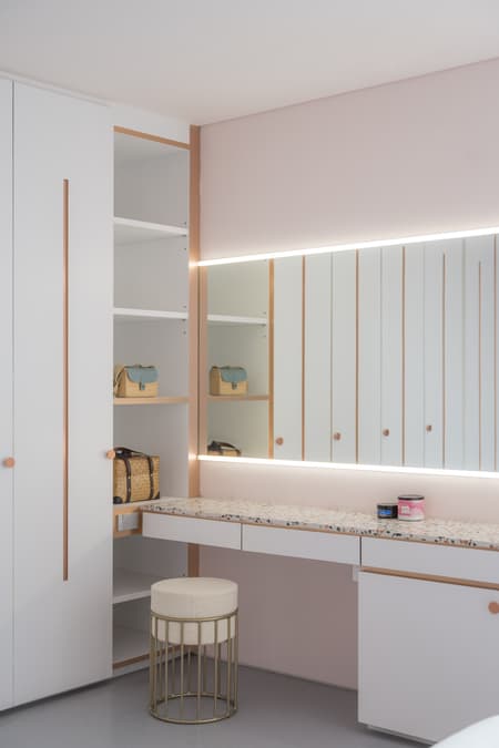 A Bit W Residence